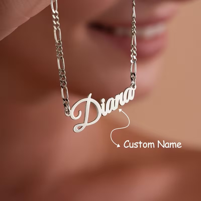 Women Accessories Gift Box - Spersonalizowane naszyjniki z łańcuszkiem Figaro z